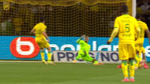 Alban Lafont's best saves 2021-22